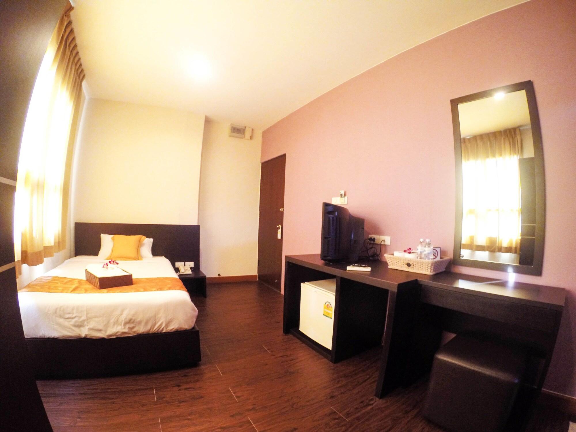 Khaosan Park Resort Бангкок Екстер'єр фото