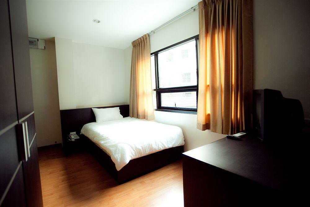 Khaosan Park Resort Бангкок Екстер'єр фото
