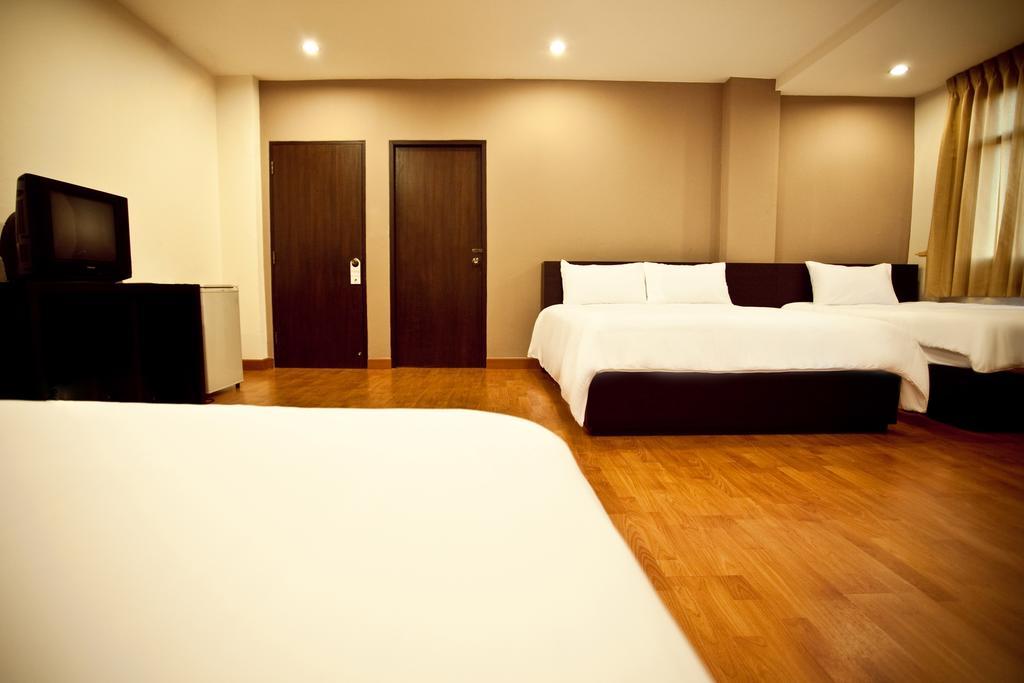 Khaosan Park Resort Бангкок Екстер'єр фото