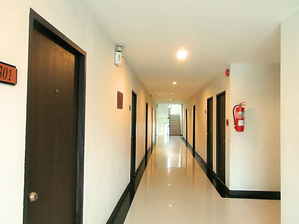 Khaosan Park Resort Бангкок Екстер'єр фото