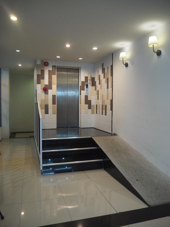 Khaosan Park Resort Бангкок Екстер'єр фото